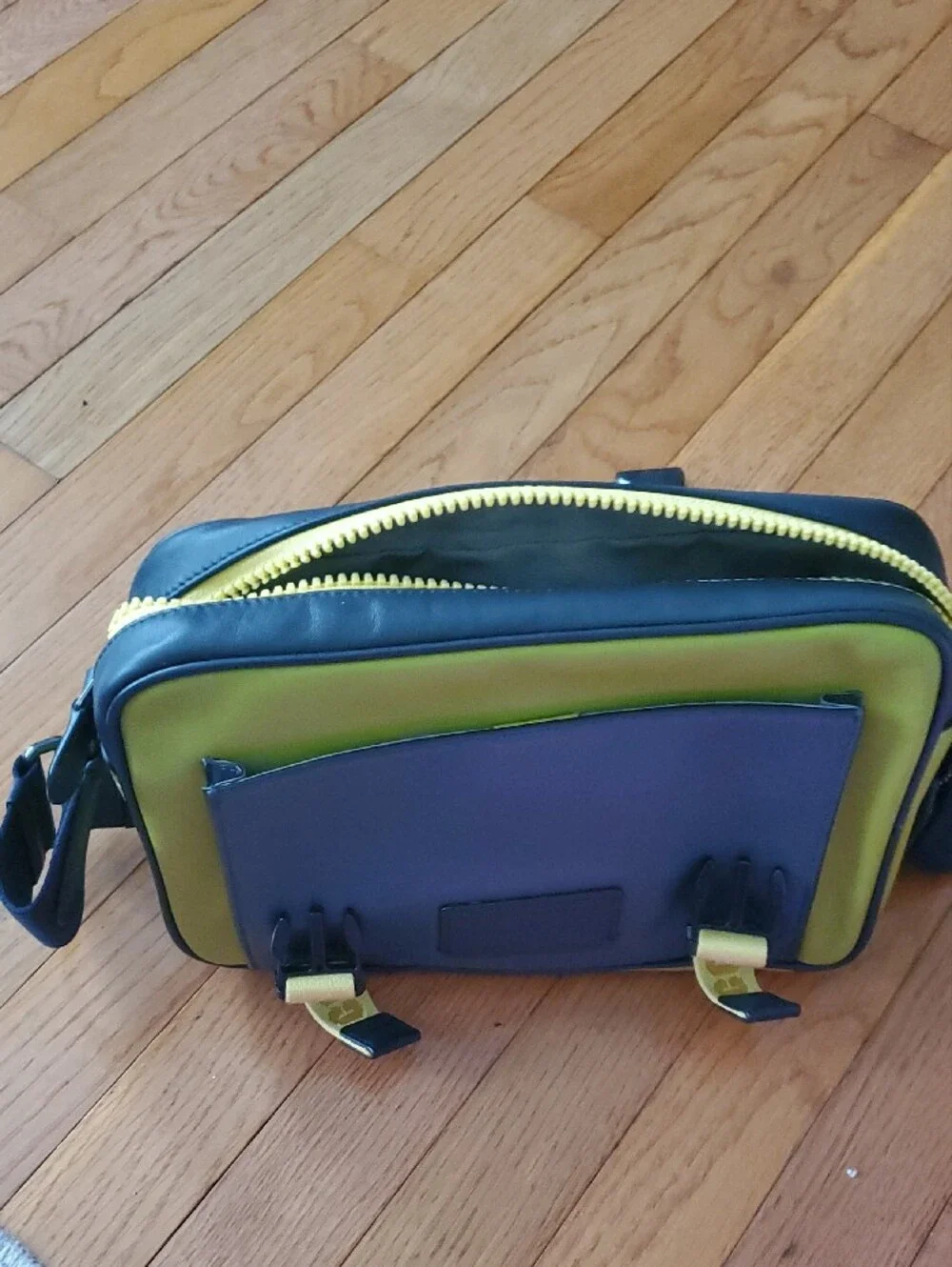 Coach Messenger Bag in Navy and Lime